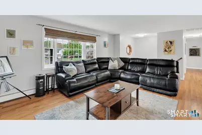 19 Robertson Drive, Hamden, CT 06518 - Photo 9