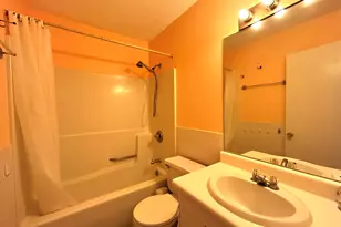 1425 Quinnipiac Ave, New Haven, CT 06513 - Photo 17