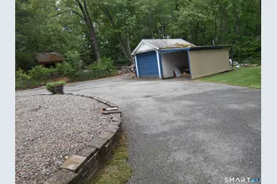 240 Derby Avenue, Orange, CT 06477 - Photo 11