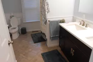 240 Derby Ave, Orange, CT 06477 - Photo 15