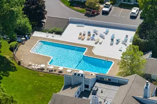 60 Rowayton Woods Dr, Norwalk, CT 06854 - Photo 17