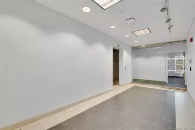 466 Heritage Road #4, Southbury, CT 06488 - Photo 13
