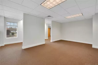 466 Heritage Road #2, Southbury, CT 06488 - Photo 17