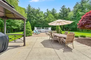 7 Charnley Rd, Enfield, CT 06082 - Photo 5