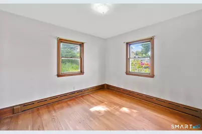 42 Bryan Street, Waterbury, CT 06705 - Photo 13