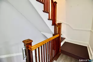 407 East Ave, Bridgeport, CT 06610 - Photo 7