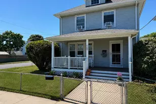 102 Peck Ave, West Haven, CT 06516 - Photo 3