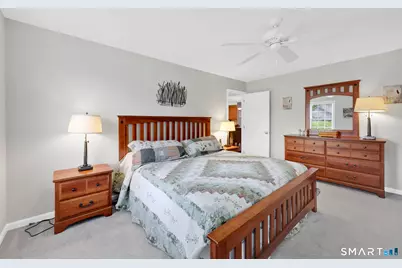 31 Ross Way #31, Windsor Locks, CT 06096 - Photo 17