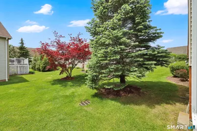 31 Ross Way #31, Windsor Locks, CT 06096 - Photo 33