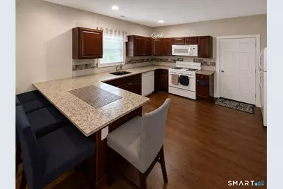 40 Fairfield Street, New Haven, CT 06515 - Photo 3