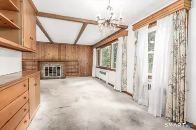 34 Valerie Lane, Danbury, CT 06811 - Photo 17