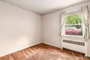 34 Valerie Ln, Danbury, CT 06811 - Photo 31