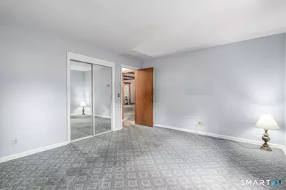 34 Valerie Lane, Danbury, CT 06811 - Photo 27