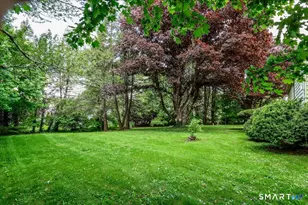 34 Valerie Ln, Danbury, CT 06811 - Photo 7