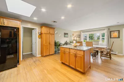 45 Carriage Lane, Milford, CT 06460 - Photo 7