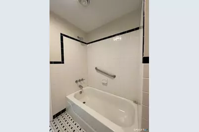 37 Wooster Place #LL, New Haven, CT 06512 - Photo 9