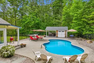 51 Witch Hazel Dr, Deep River, CT 06417 - Photo 3