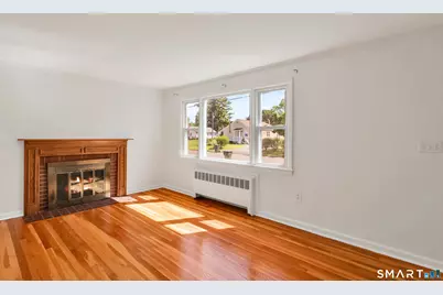 33 Dorothy Road, East Hartford, CT 06118 - Photo 23