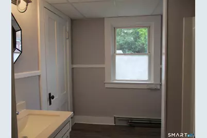 105 Woodstock Avenue, Putnam, CT 06260 - Photo 11