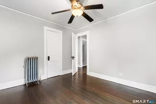 241 Oak St, Manchester, CT 06040 - Photo 21