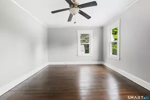 241 Oak St, Manchester, CT 06040 - Photo 23