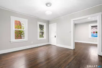 241 Oak Street, Manchester, CT 06040 - Photo 15