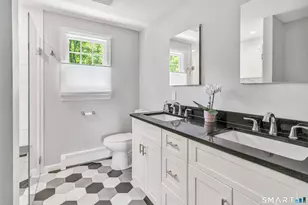 76 Greenbrier Rd, Trumbull, CT 06611 - Photo 21