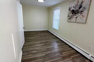 42 Spring St, New London, CT 06360 - Photo 9