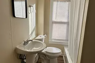 42 Spring St, New London, CT 06360 - Photo 7
