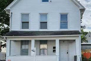 42 Spring St, New London, CT 06360 - Photo 1