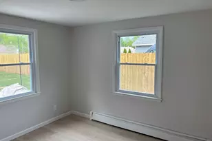 66 Middle Dr, East Hartford, CT 06118 - Photo 7