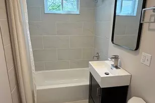 66 Middle Dr, East Hartford, CT 06118 - Photo 11