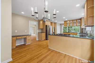 20 Pequot Court #20, Monroe, CT 06468 - Photo 11