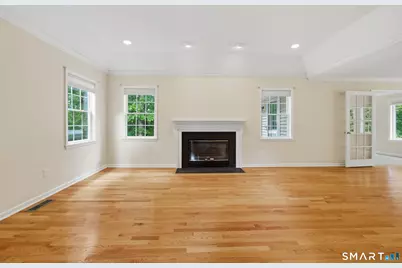 20 Pequot Court #20, Monroe, CT 06468 - Photo 5
