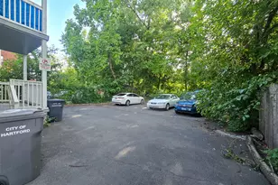 395 Woodland St, Hartford, CT 06112 - Photo 33