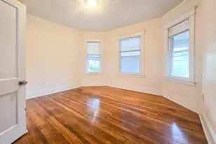 395 Woodland St, Hartford, CT 06112 - Photo 15