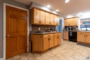 763 North St, Suffield, CT 06078 - Photo 11