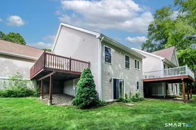 172 Summerfield Gardens #172, Shelton, CT 06484 - Photo 3