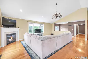 110 Indian River Rd, Milford, CT 06460 - Photo 15