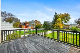 51 Country Rd, Fairfield, CT 06824 - Photo 13