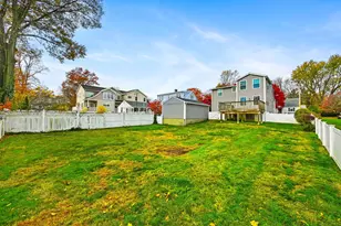 51 Country Rd, Fairfield, CT 06824 - Photo 3