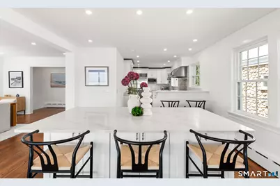 22 Ocean Drive North, Stamford, CT 06902 - Photo 9