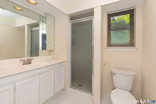912 Heritage Vlg, Southbury, CT 06488 - Photo 21