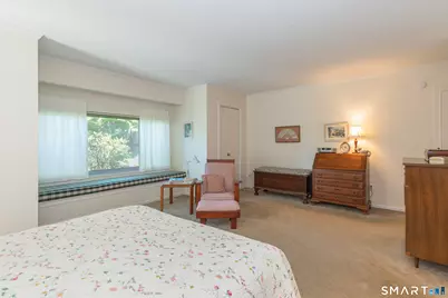 912 Heritage Village #B, Southbury, CT 06488 - Photo 17