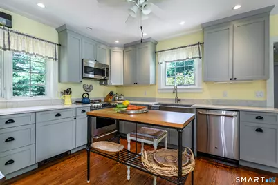 5 Apple Way, Salisbury, CT 06039 - Photo 3