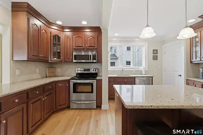 25 Penn Drive, West Hartford, CT 06119 - Photo 15
