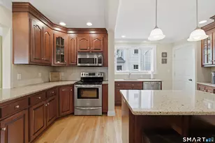 25 Penn Dr, West Hartford, CT 06119 - Photo 15