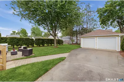 25 Penn Drive, West Hartford, CT 06119 - Photo 37