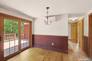 6 Robin St, Stonington, CT 06379 - Photo 11