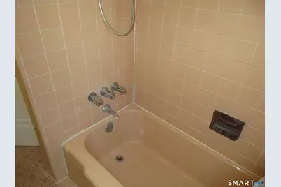 160 Main Street, West Haven, CT 06516 - Photo 15